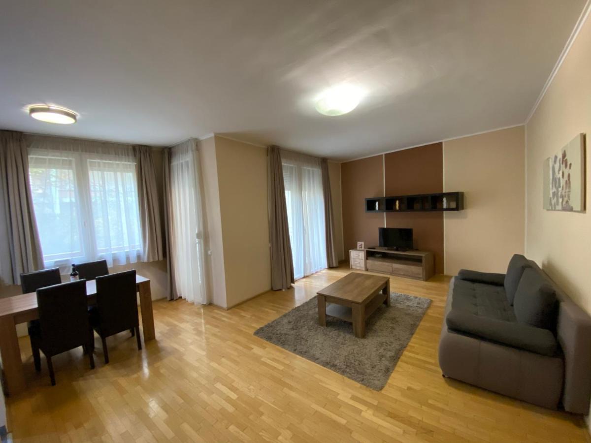 Gozsdu Apartment - Eszterhaz Будапеща Екстериор снимка