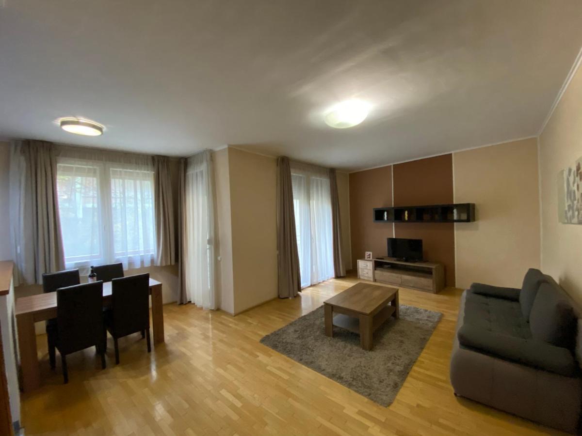 Gozsdu Apartment - Eszterhaz Будапеща Екстериор снимка